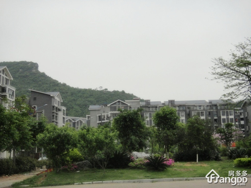 尔海南山御景图片