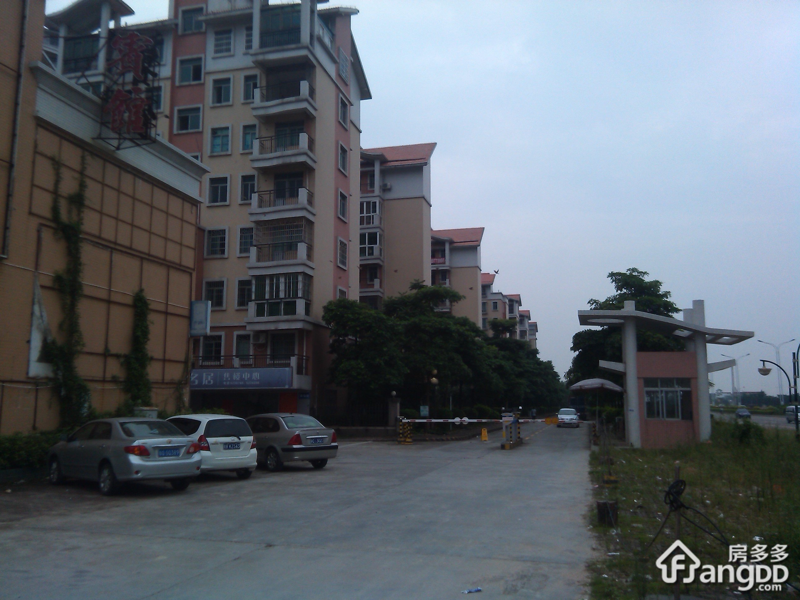 丽湖名居小区图片
