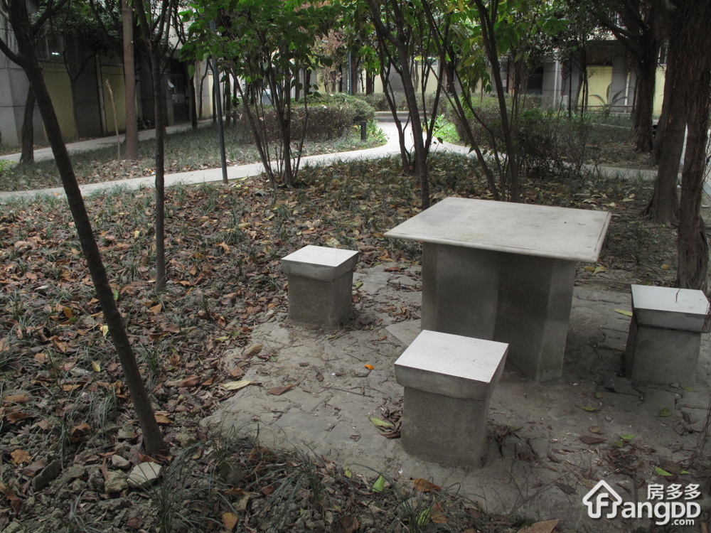 晋源彩庭小区图片