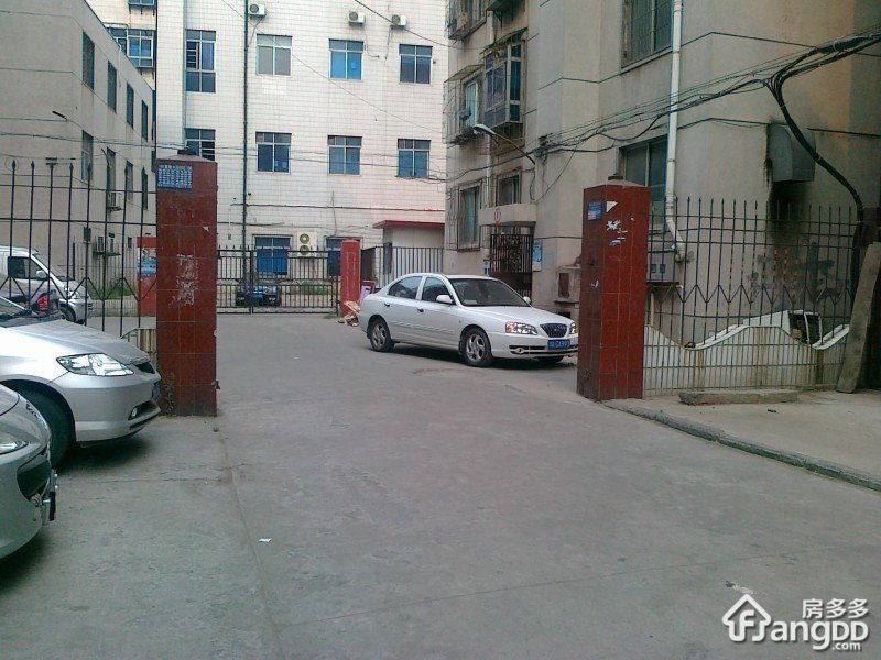 中亨花园一号院小区图片