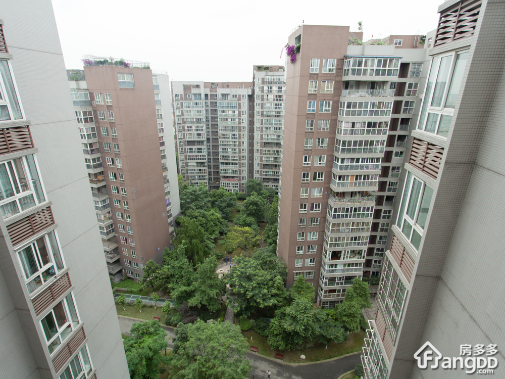 人居都市阳光小区图片