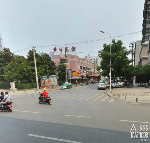 城市假日小区图片