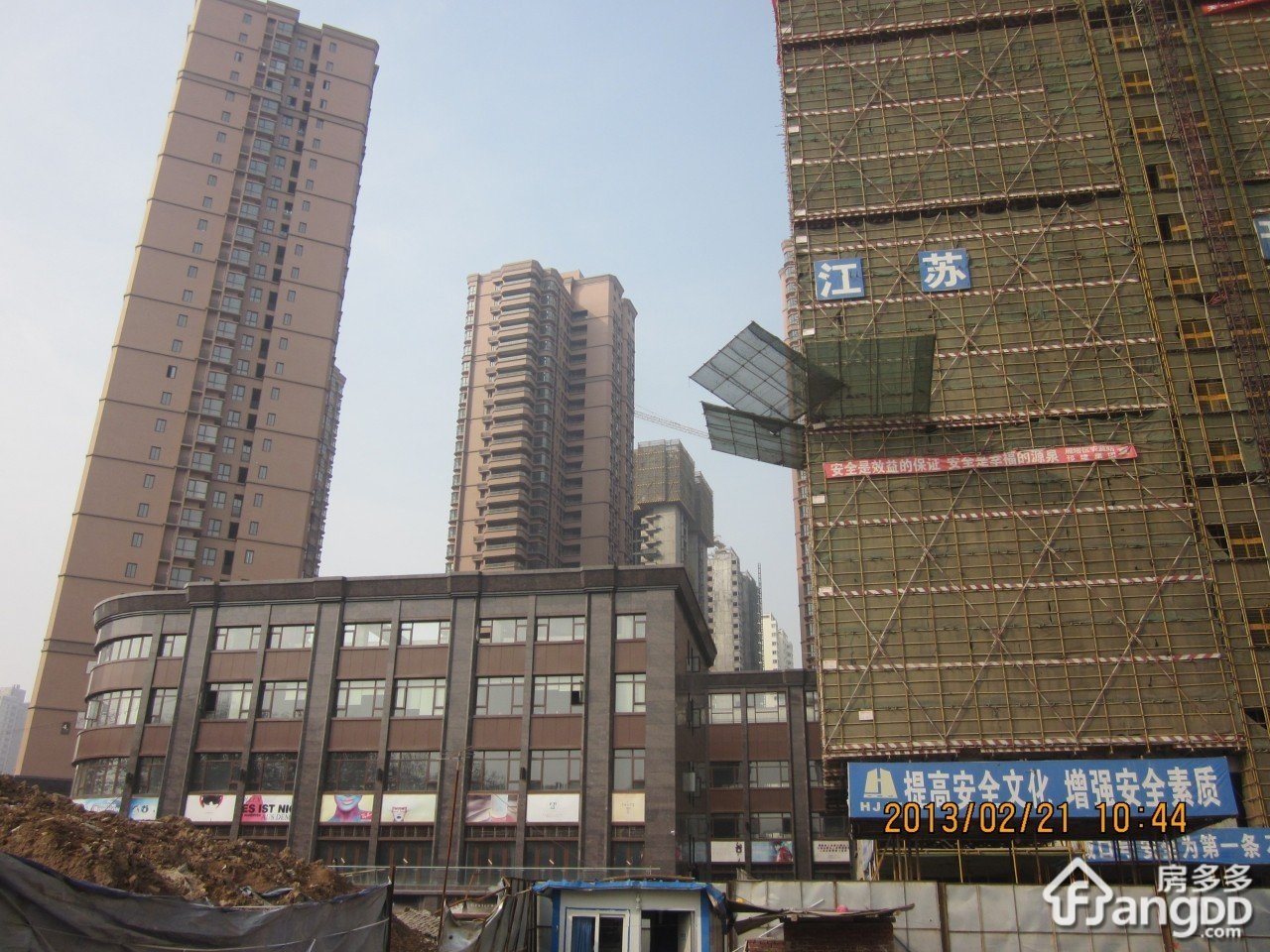 华城泊郡小区图片