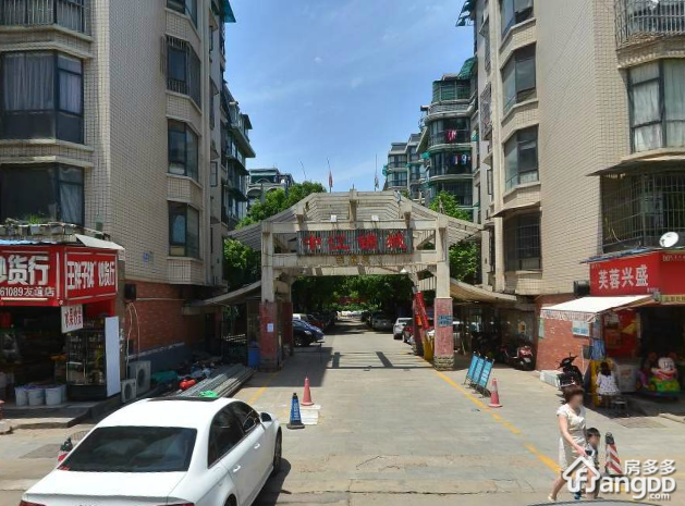 中江锦城小区图片