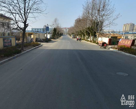 长江花园小区图片