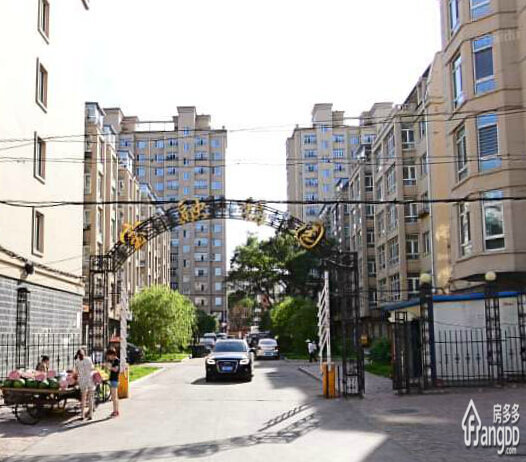 宝融福园小区图片
