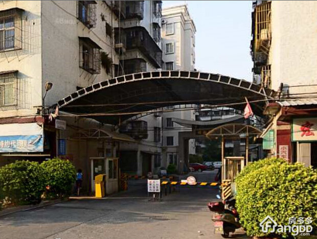 绿茵花园小区图片