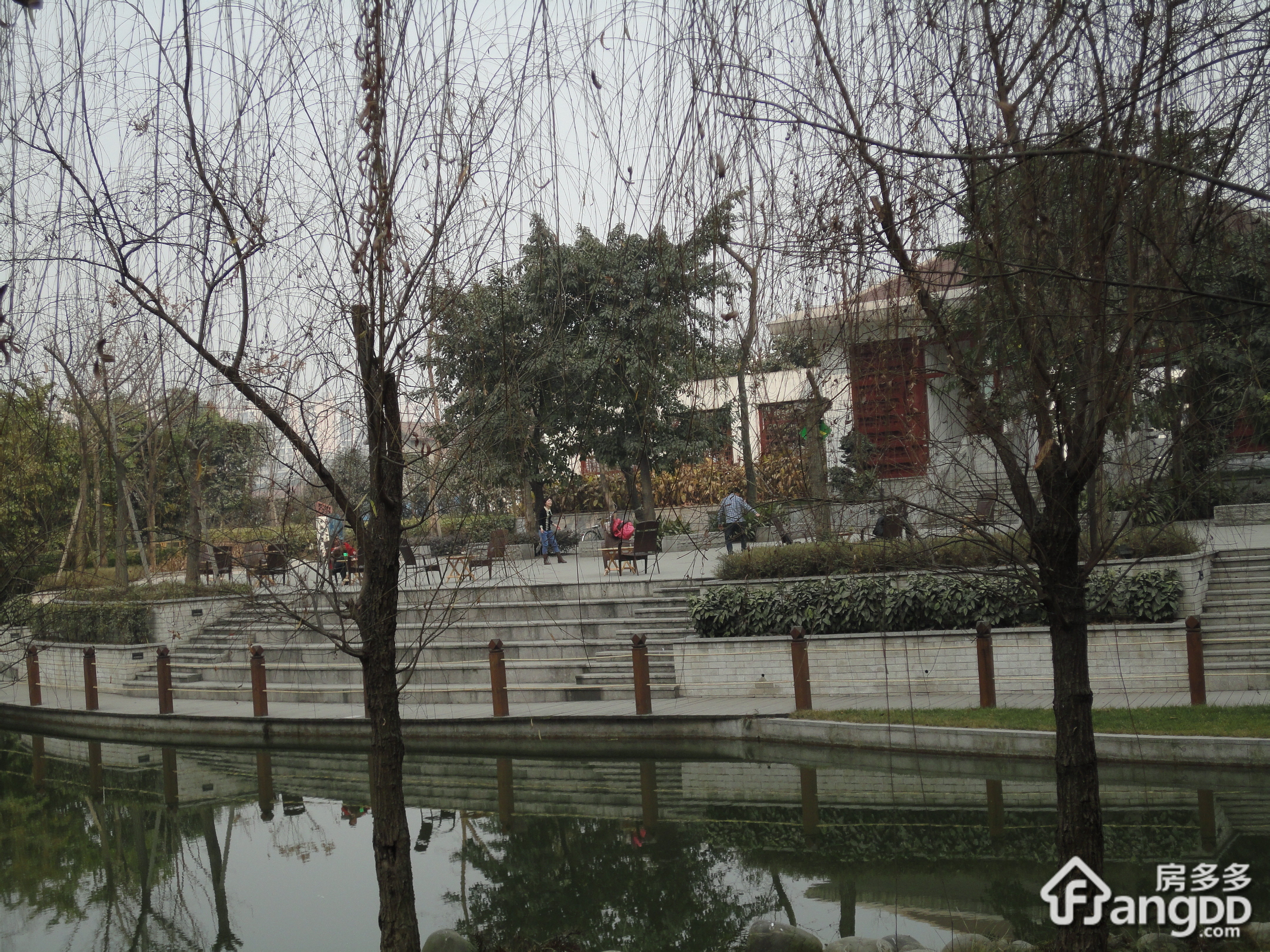 顶峰水岸汇景小区图片