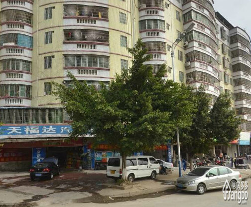 清新区中山路小区图片