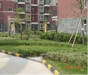 雨淋山庄小区图片