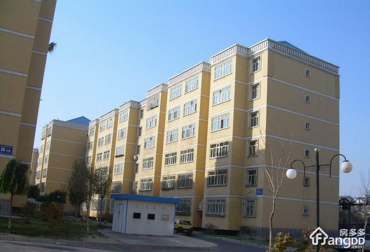 公交技校宿舍小区图片