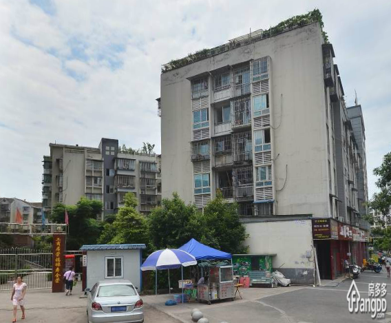 龙乔丽舍小区图片