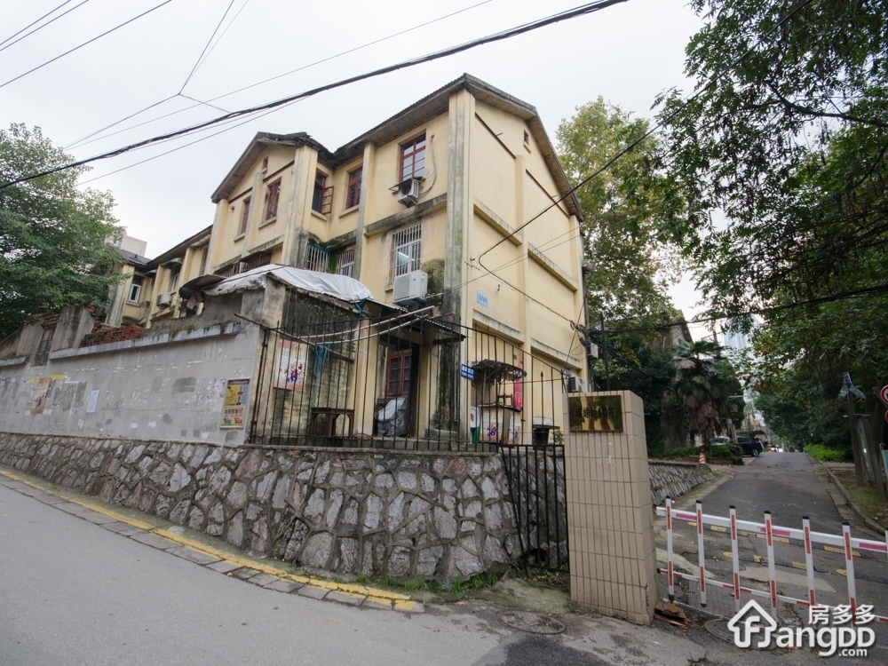 峨嵋岭10号小区图片