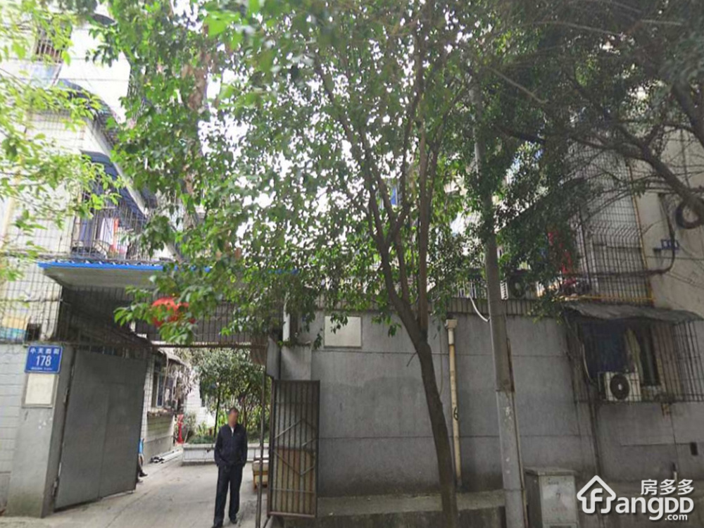 小天西街178号小区图片