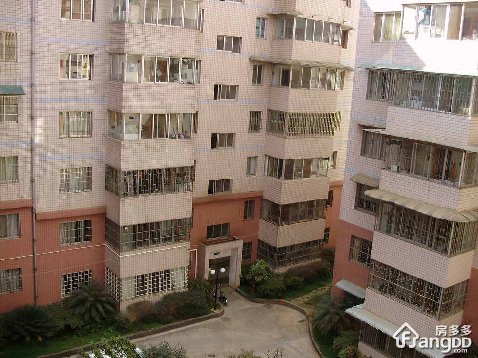 隆骊园小区图片
