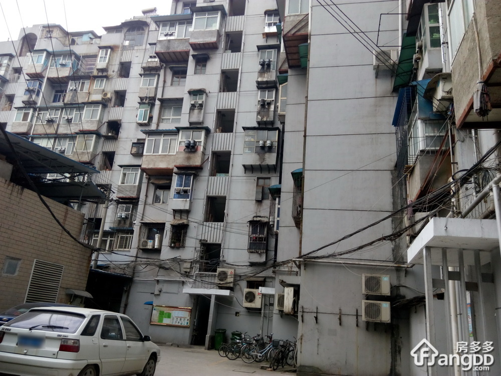 明冠公寓小区图片