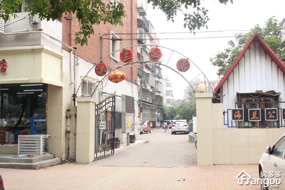 海兰公寓小区图片