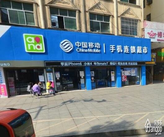 万发广场小区图片