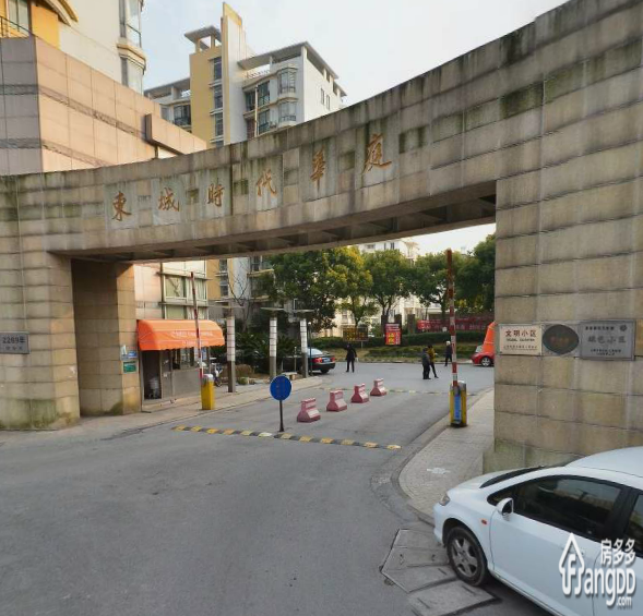 时代华庭小区图片