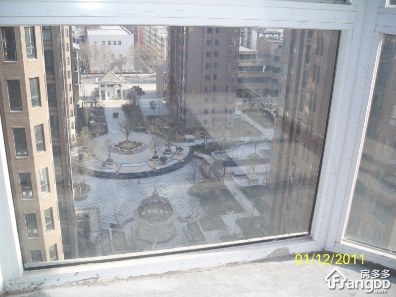 中原名邸小区图片