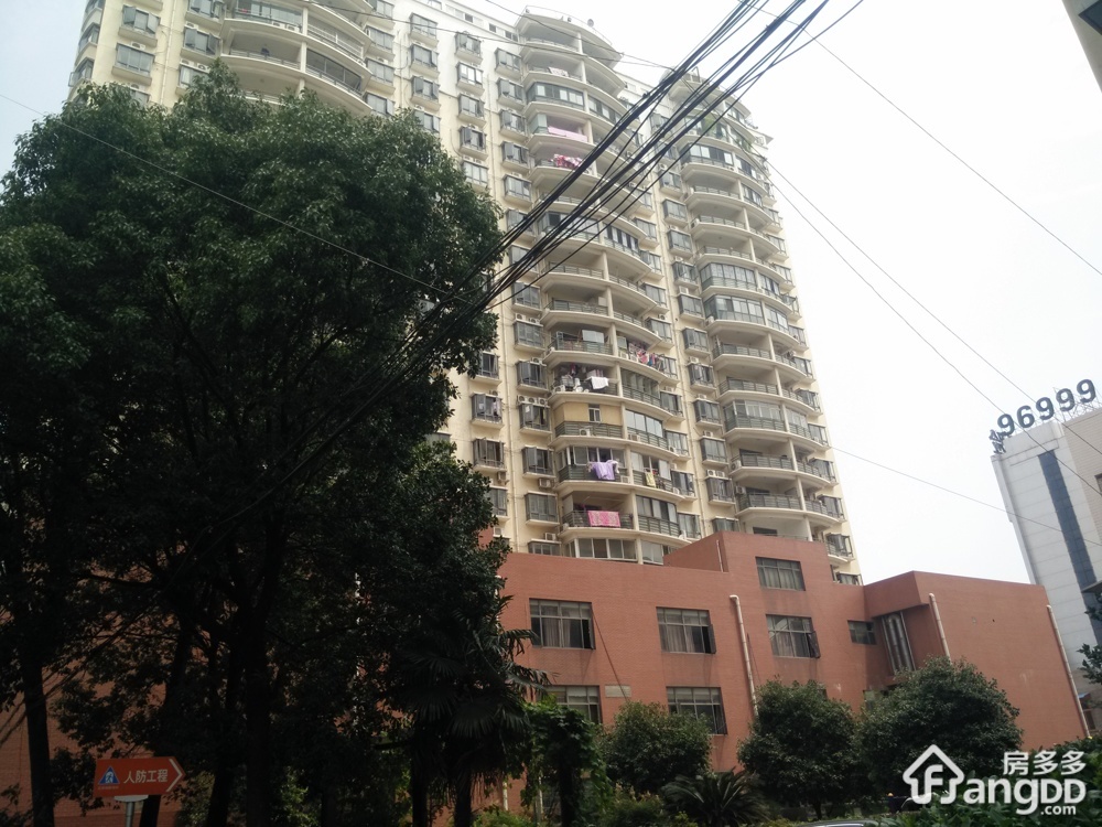 彩虹家园小区图片
