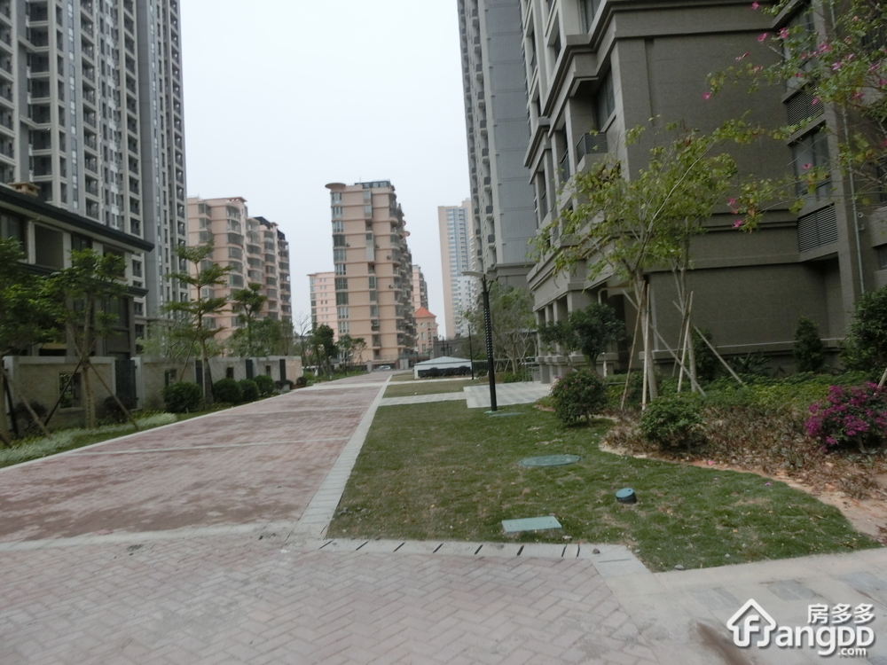 特房银溪春墅小区图片