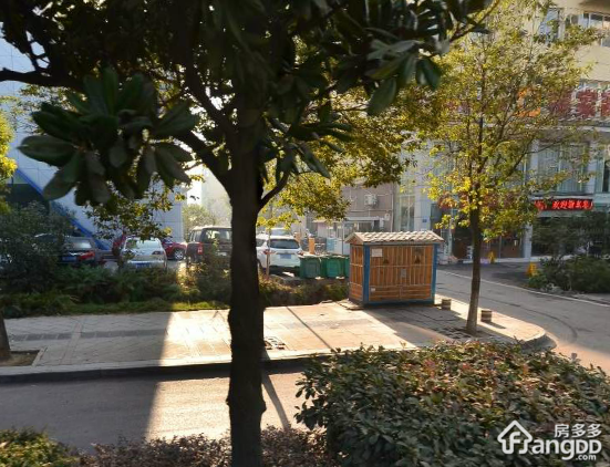 阳光公寓小区图片