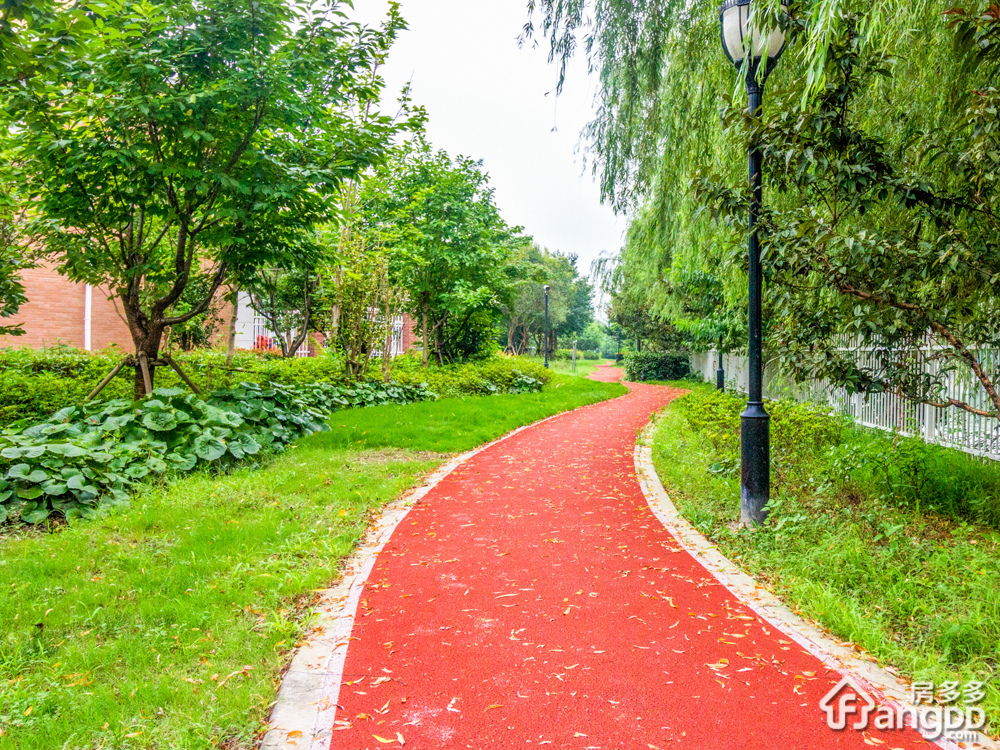 阳光水岸苑小区图片