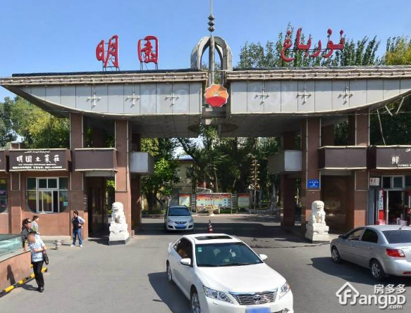 明园大院小区图片
