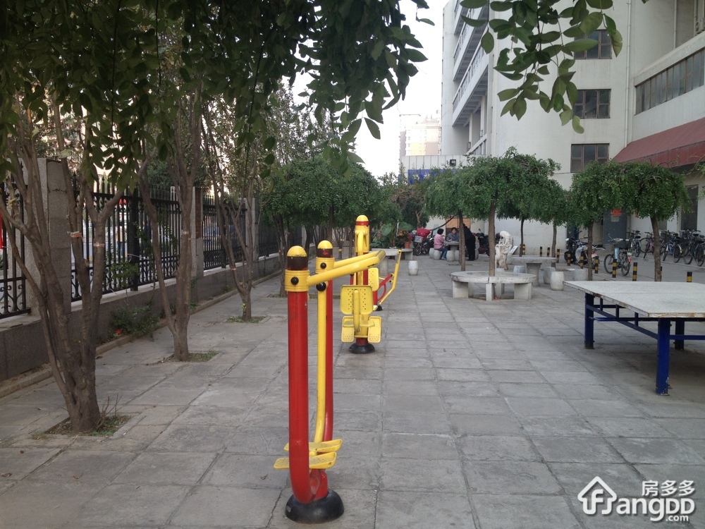天坛家具城小区图片