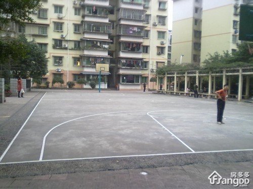俊东花园小区图片