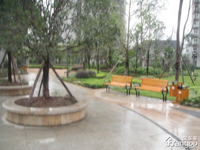龙吉街小区图片