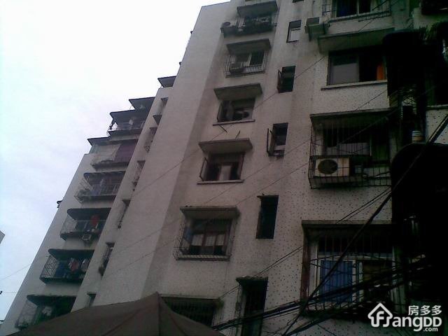 电视塔村小区图片