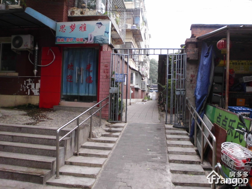 西便门内大街小区图片