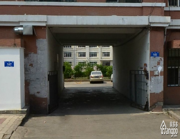 鸿基名苑小区图片