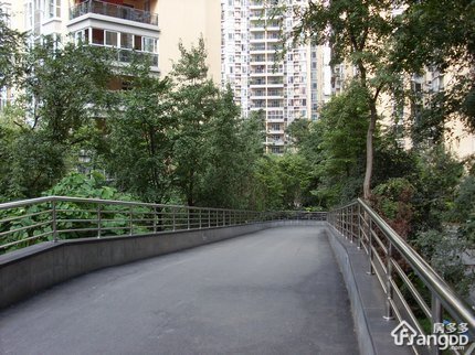 东打铜街小区图片