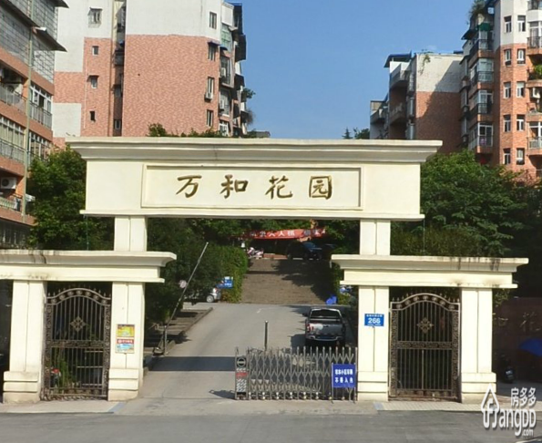 万和花园小区图片