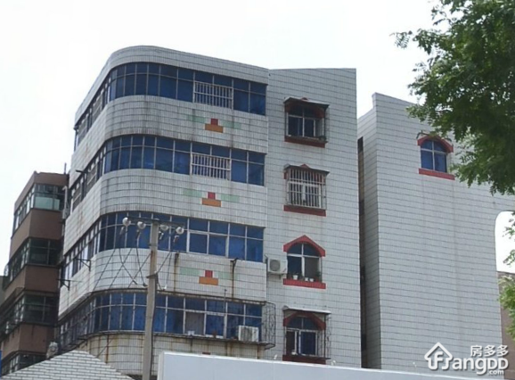 雪莲公寓小区图片
