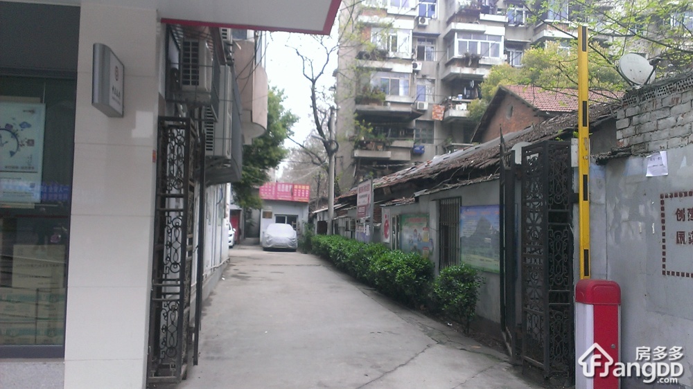 解放大道125号小区图片