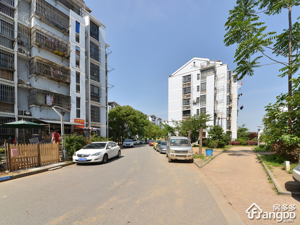 春江新城牛首坊小区图片